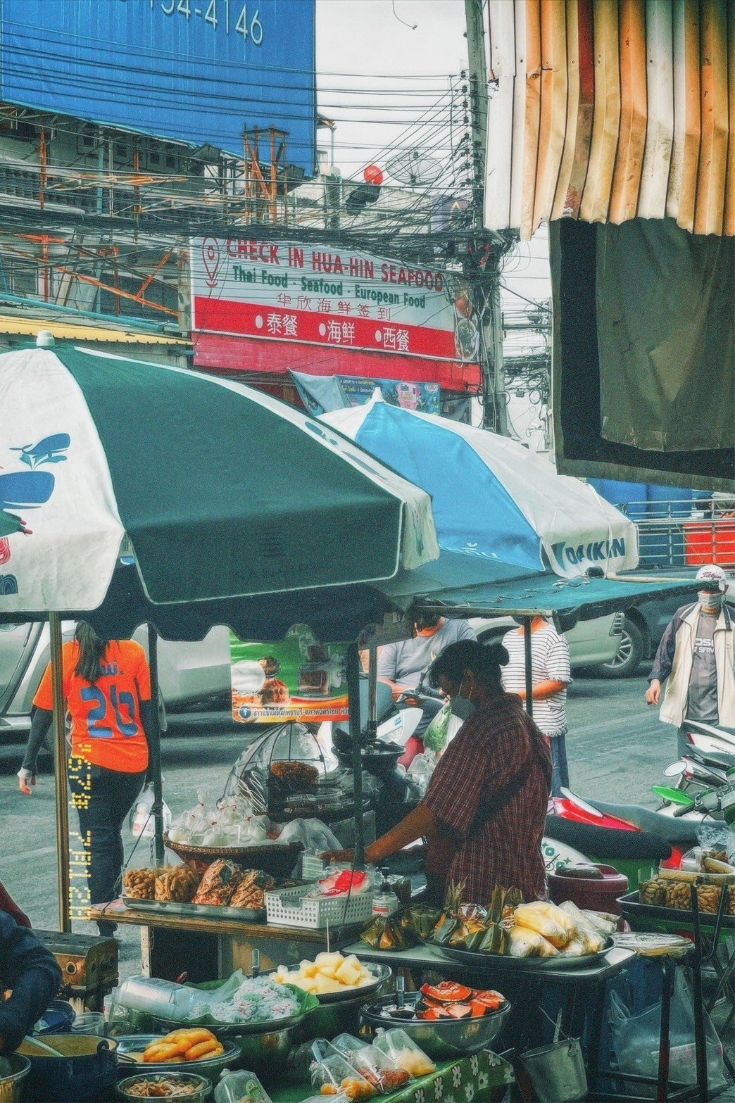 ตลาด,ของกิน,ฉัตรไชย