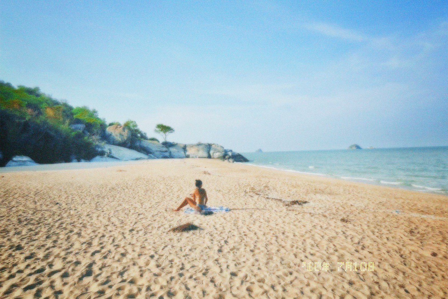 หาดลับ,ทรายยน้อย,ทะเล