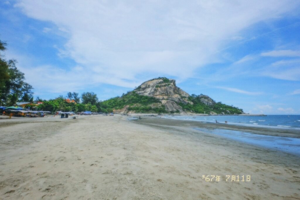 ทะเล,หาดเขาตะเกียบหัวหิน,ท่องเที่ยว