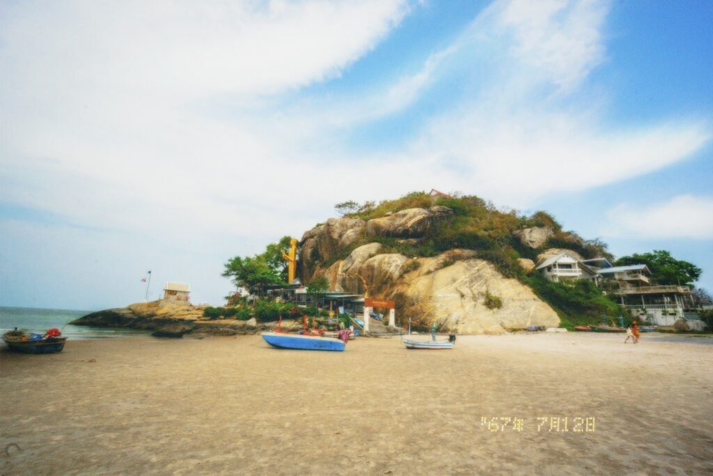 ทะเล,หาดเขาตะเกียบหัวหิน,ท่องเที่ยว