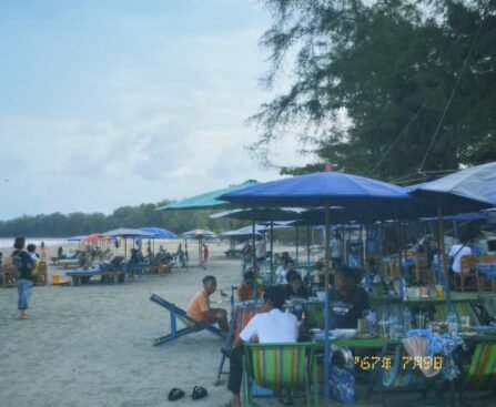 หาด,ท่องหาดเขาตะเกียบ,ชายหาดเขาตะเกียบ